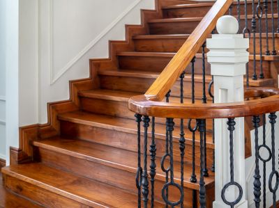 Wood Railing Replacement in Olathe, KS